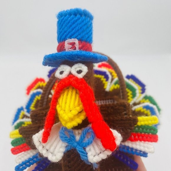 Turkey Plastic Canvas Craft Decorative Centerpiece Thanksgiving Card Basket - Picture 7 of 9